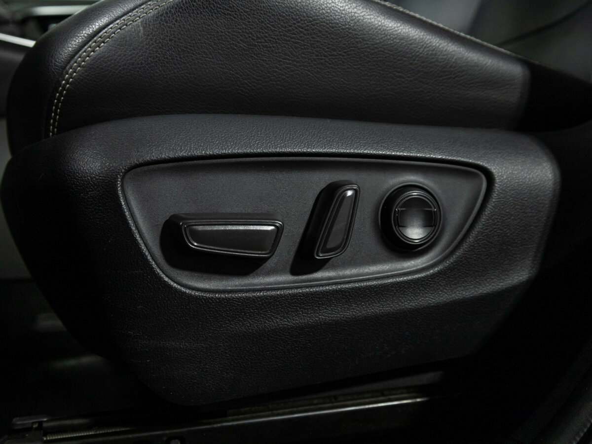 Toyota RAV4 V (XA50), 2021 Фото №13