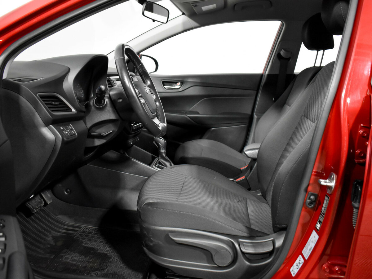 Hyundai Solaris II, 2017 Фото №10