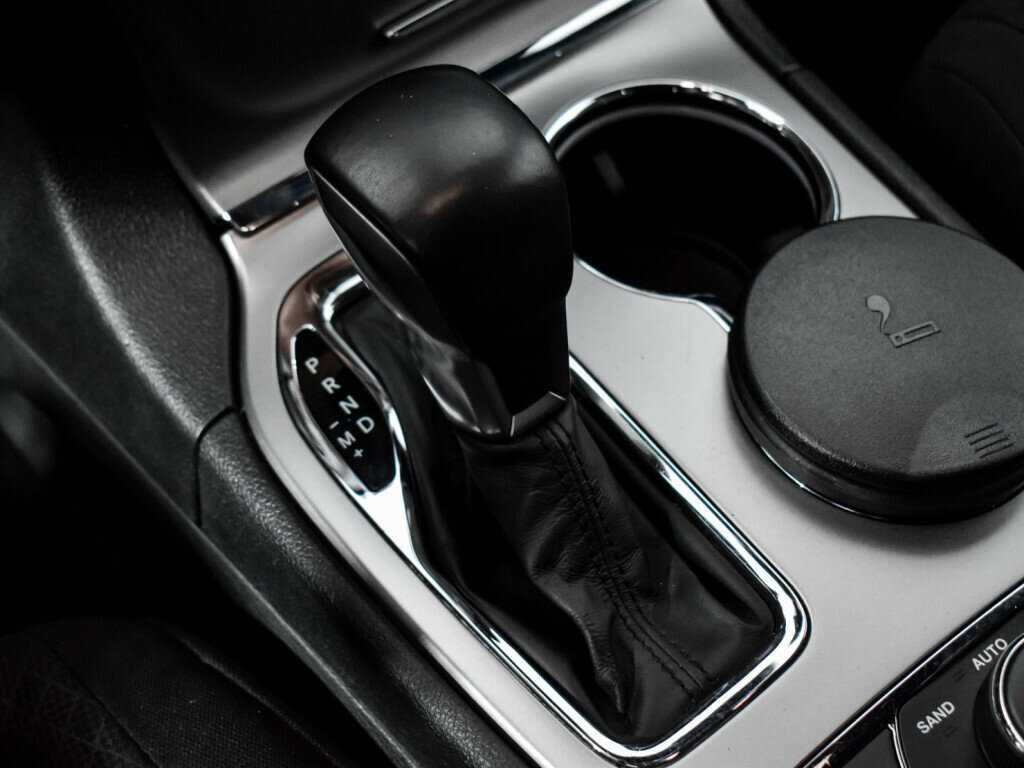 Jeep Grand Cherokee, 2018 Фото №8