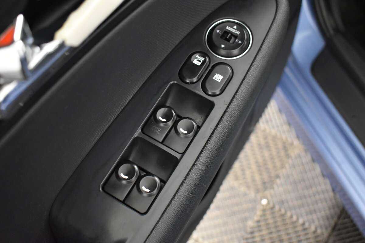 Hyundai i30, 2011 Фото №8