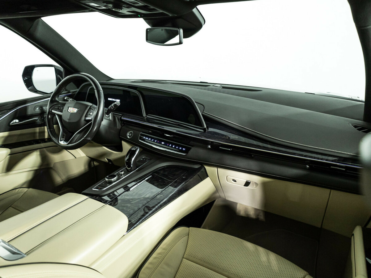 Cadillac Escalade V, 2021 Фото №7