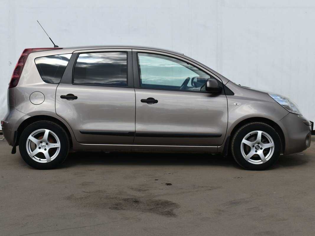Nissan Note, 2011 Фото №4