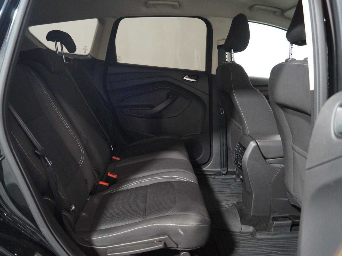 Ford Kuga, 2018 Фото №12