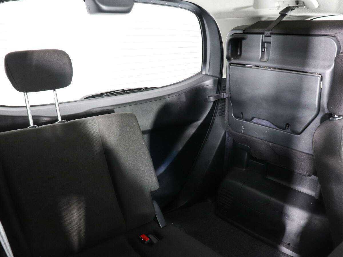 Honda Freed, 2010 Фото №12