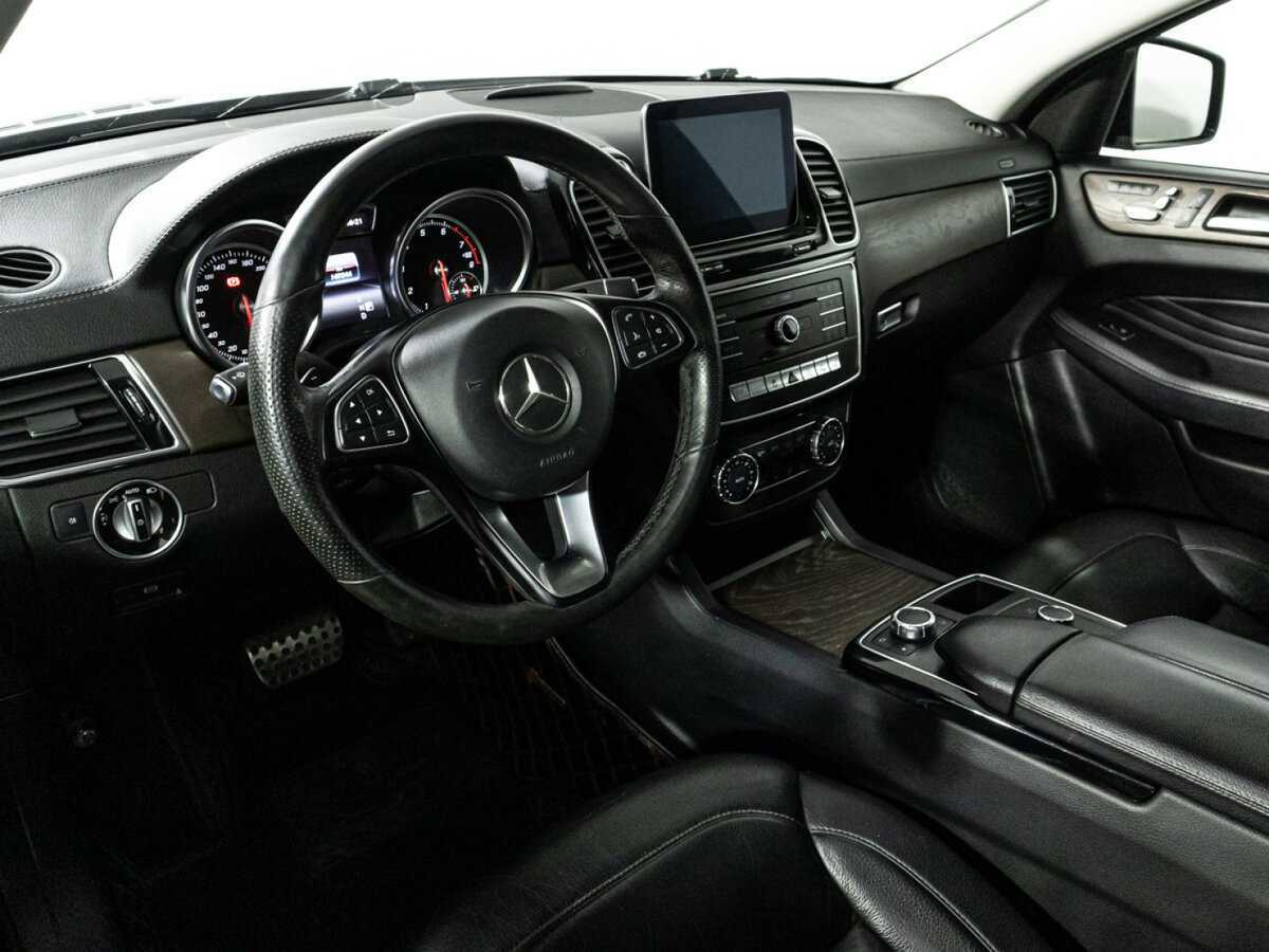 Mercedes-Benz GLE Coupe 400, 2017 Фото №11