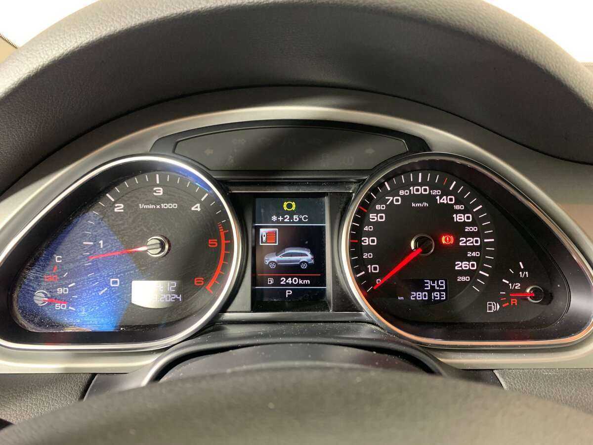 Audi Q7, 2013 Фото №11