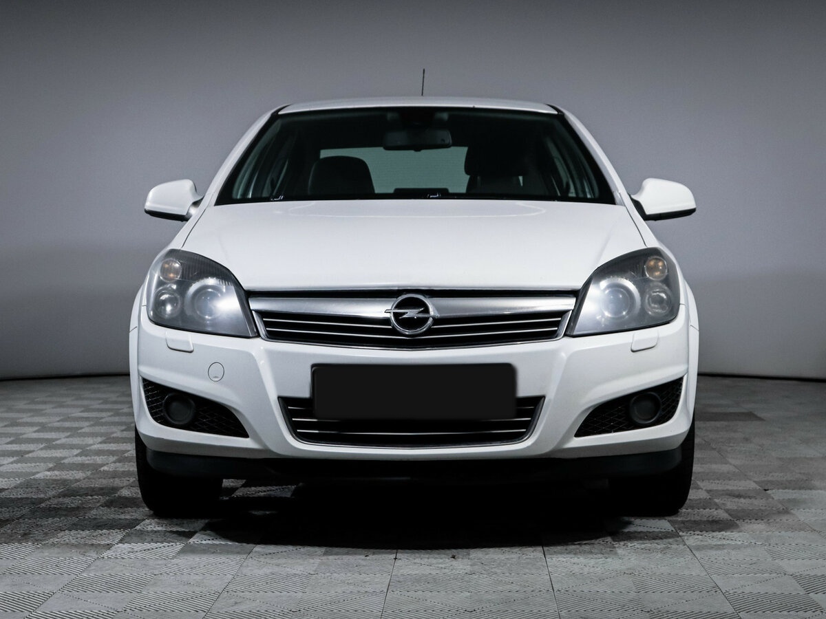 Opel Astra H Рестайлинг, 2011 Фото №2