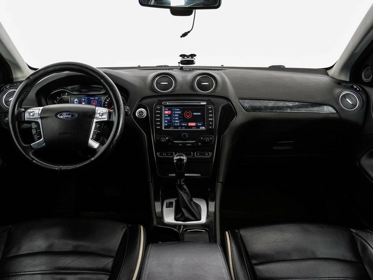 Ford Mondeo, 2011 Фото №8