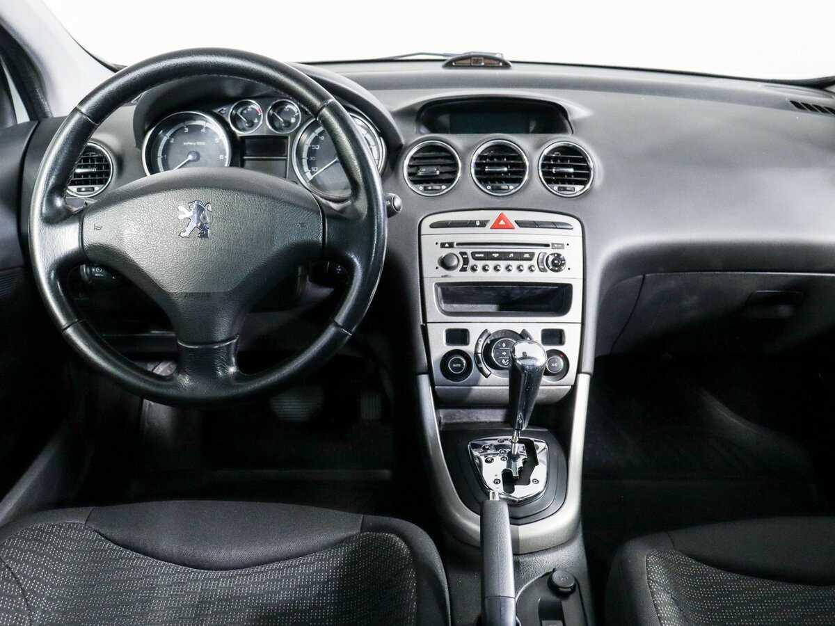 Peugeot 308, 2010 Фото №9