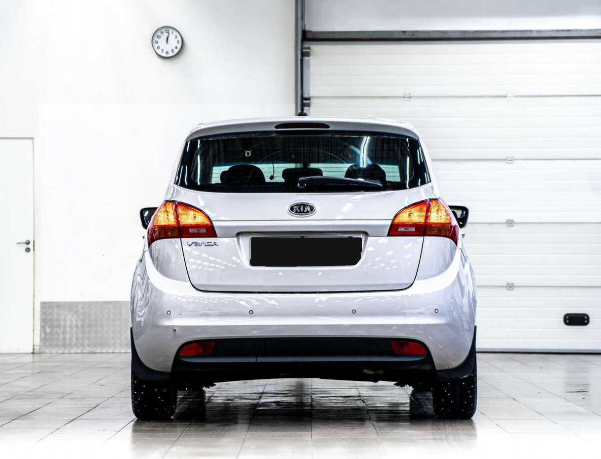 Kia Venga, 2011 Фото №5