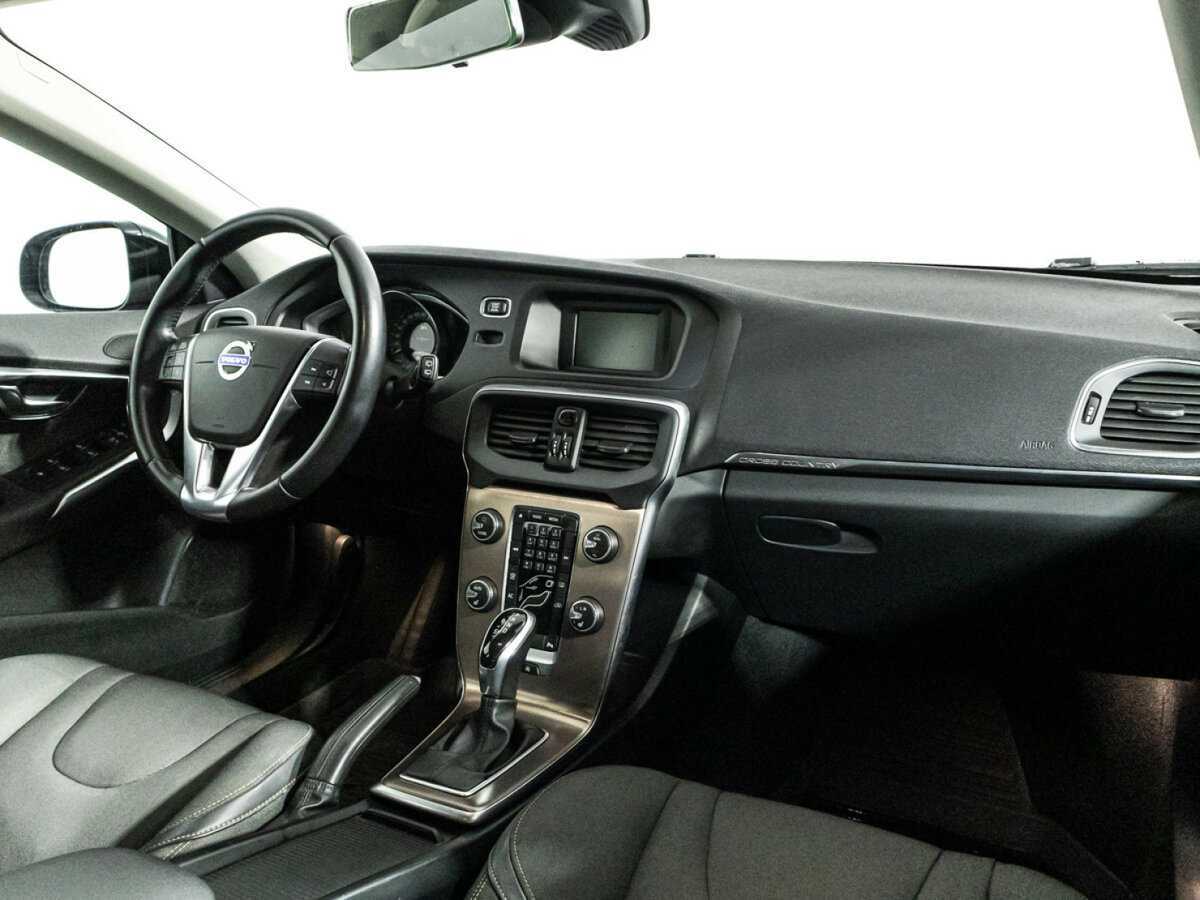 Volvo V40 Cross Country, 2014 Фото №9