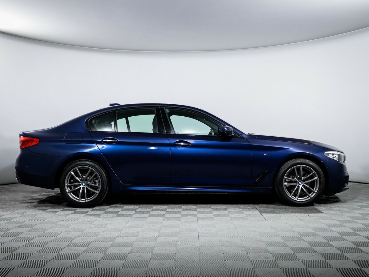 BMW 5 серии 520d xDrive VII (G30/G31), 2018 Фото №4