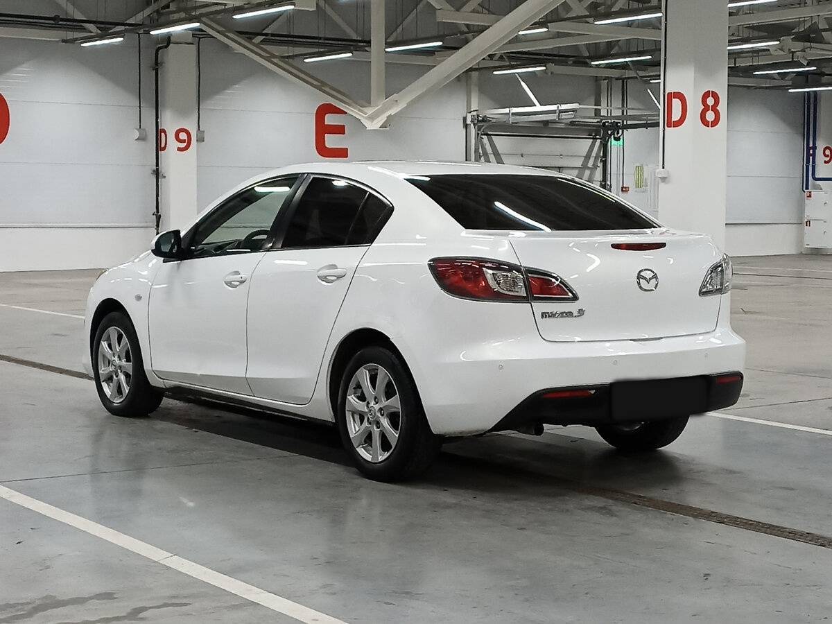 Mazda 3, 2011 Фото №7