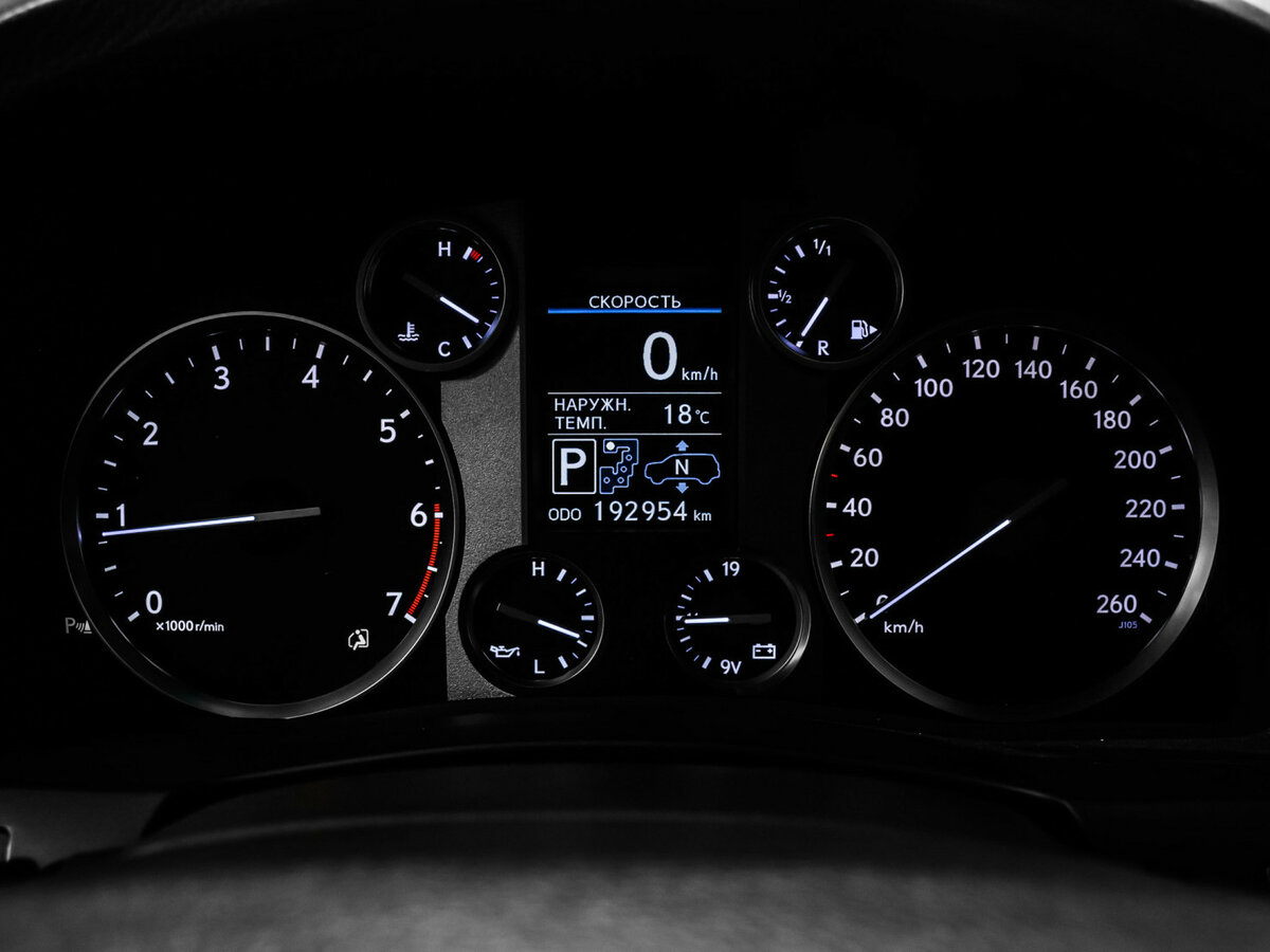 Lexus LX 570 III Рестайлинг, 2012 Фото №8
