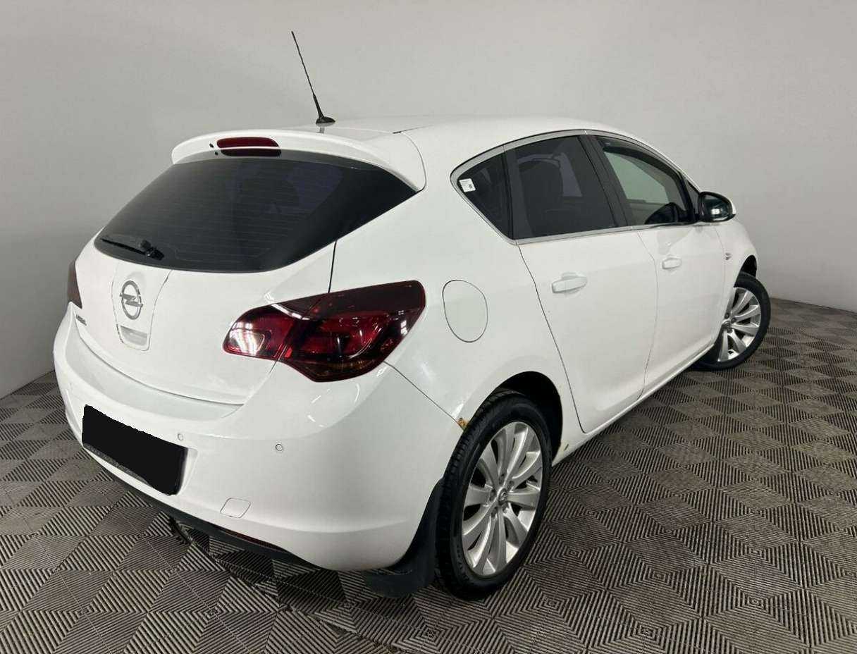 Opel Astra, 2011 Фото №6