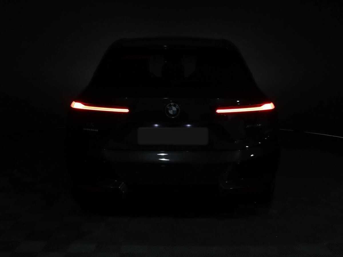 BMW iX xDrive50, 2022 Фото №14