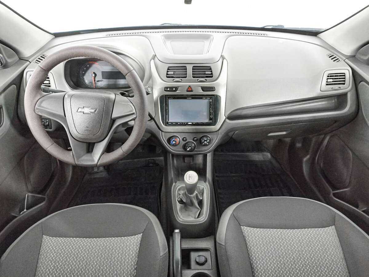 Chevrolet Cobalt, 2013 Фото №12