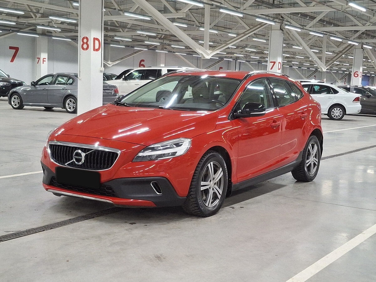 Volvo V40 Cross Country I Рестайлинг, 2017 Фото №1
