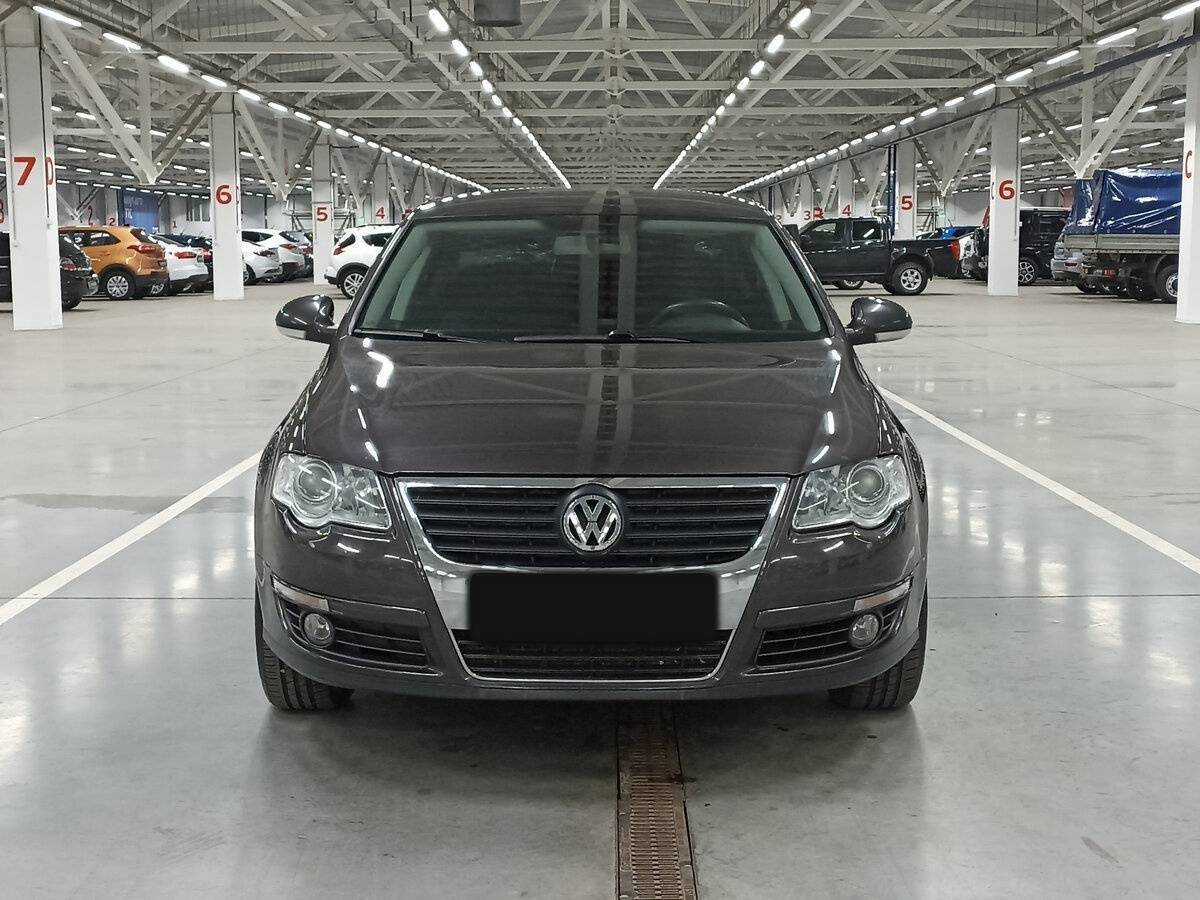 Volkswagen Passat, 2010 Фото №2