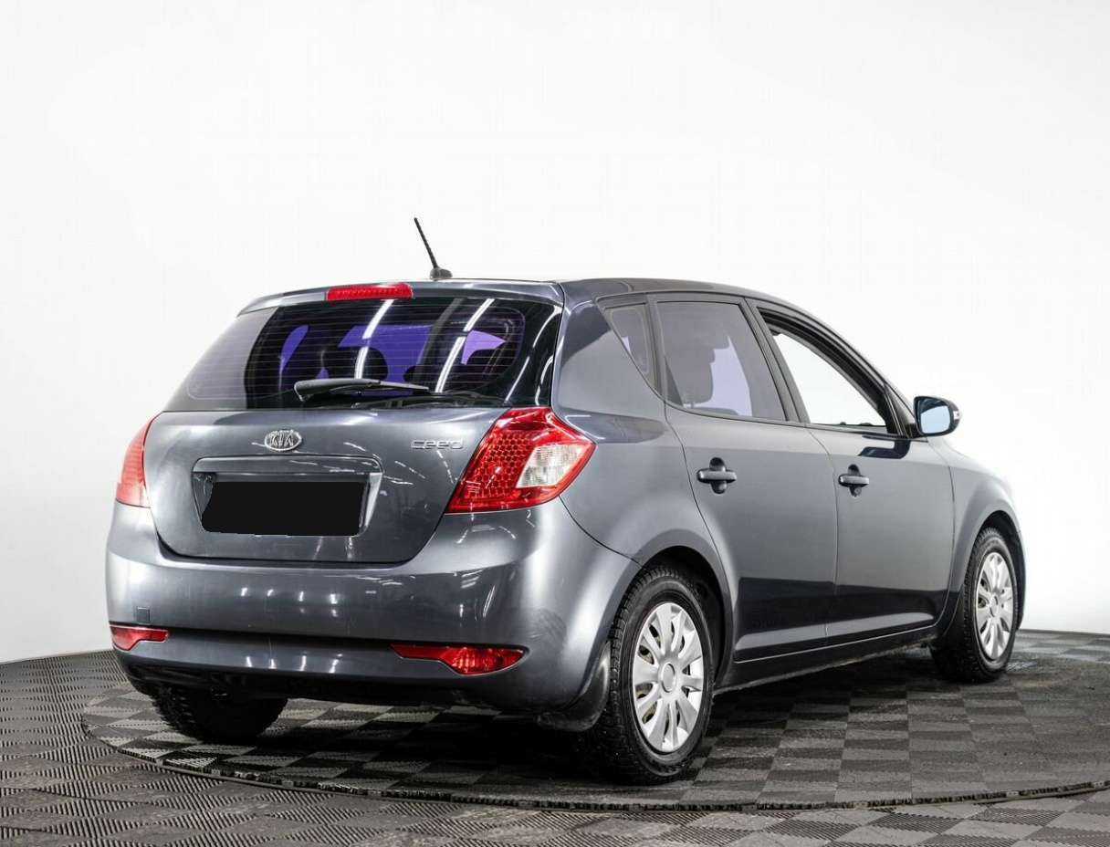 Kia Ceed, 2010 Фото №6