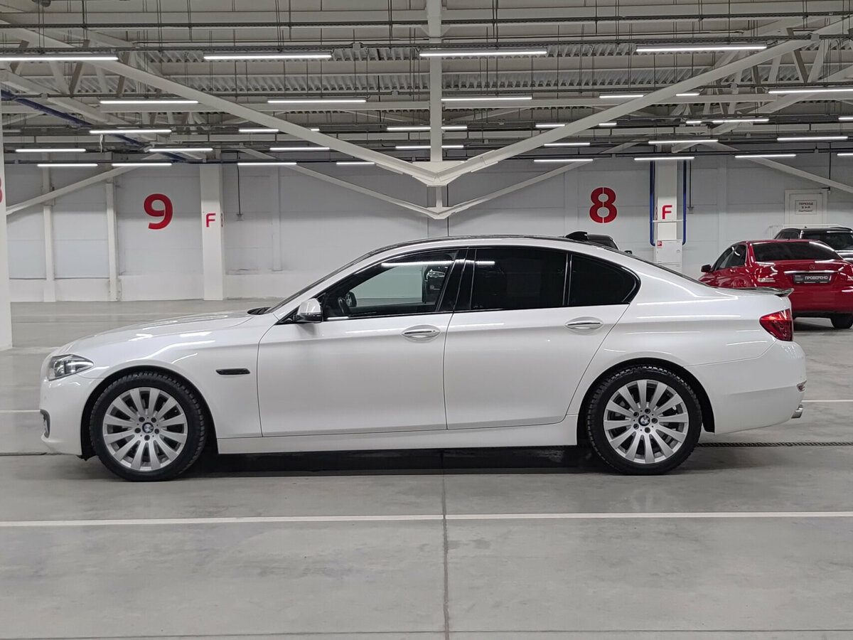 BMW 5 серии 530d xDrive VI (F10/F11/F07) Рестайлинг, 2016 Фото №8