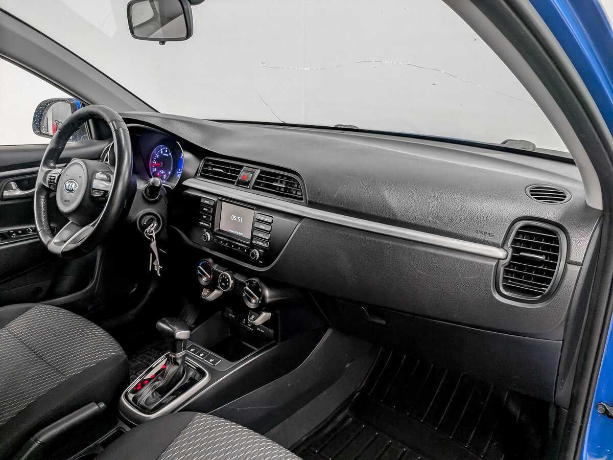 Kia Rio X-Line, 2020 Фото №11