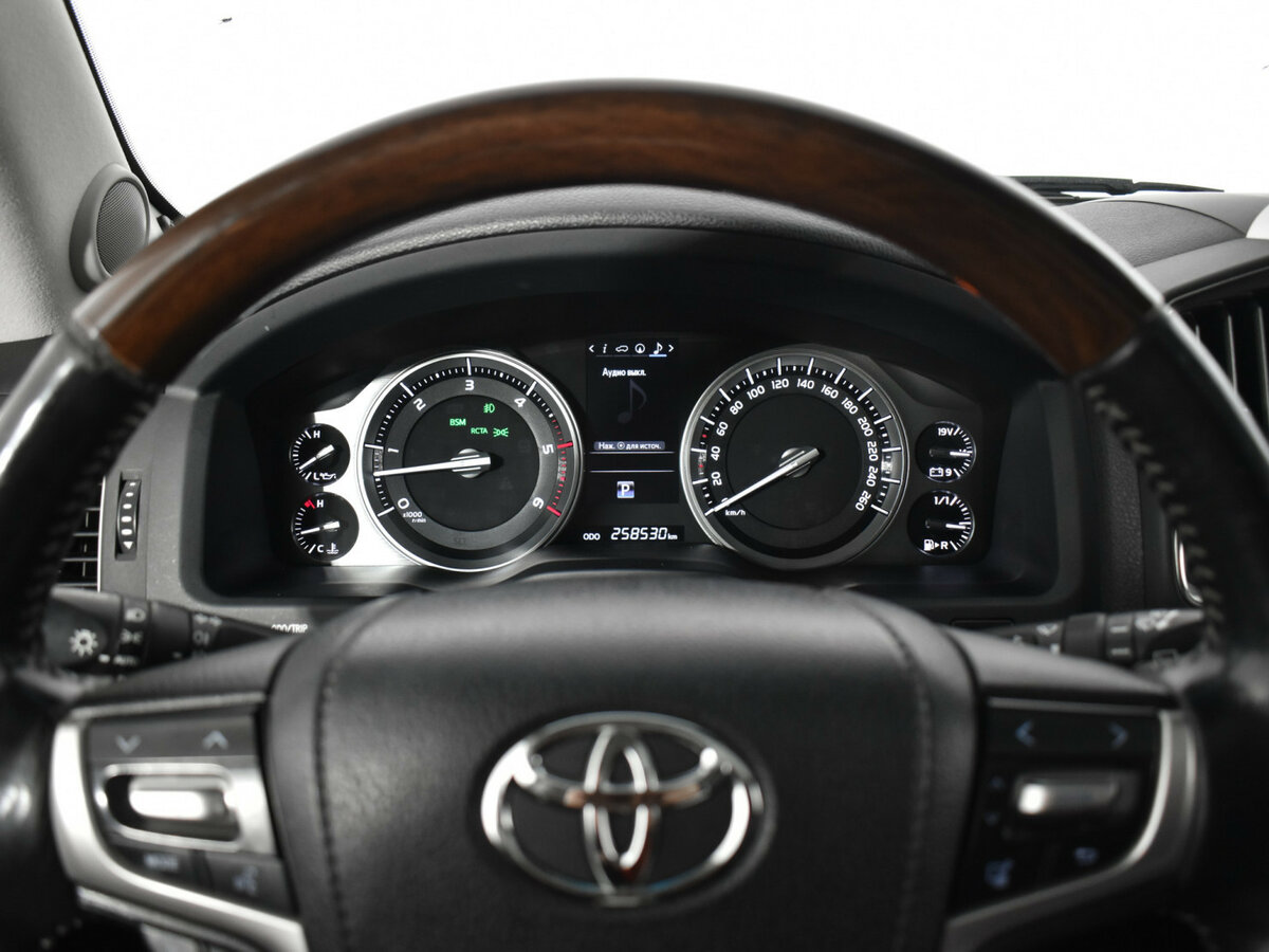 Toyota Land Cruiser 200 Series Рестайлинг 2, 2015 Фото №14