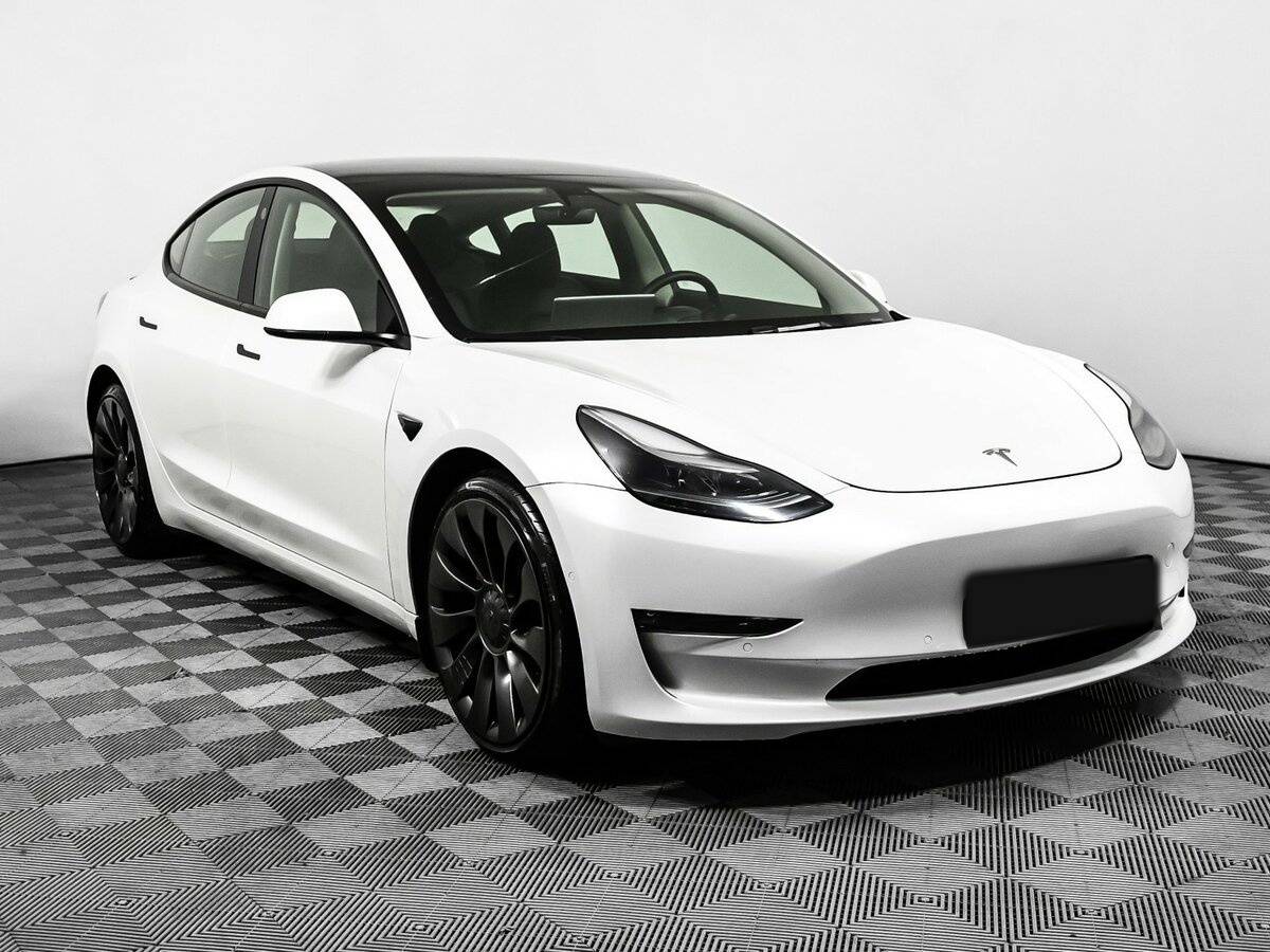 Tesla Model 3 Performance, 2021 Фото №3
