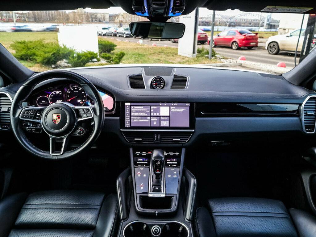 Porsche Cayenne Coupé, 2020 Фото №11