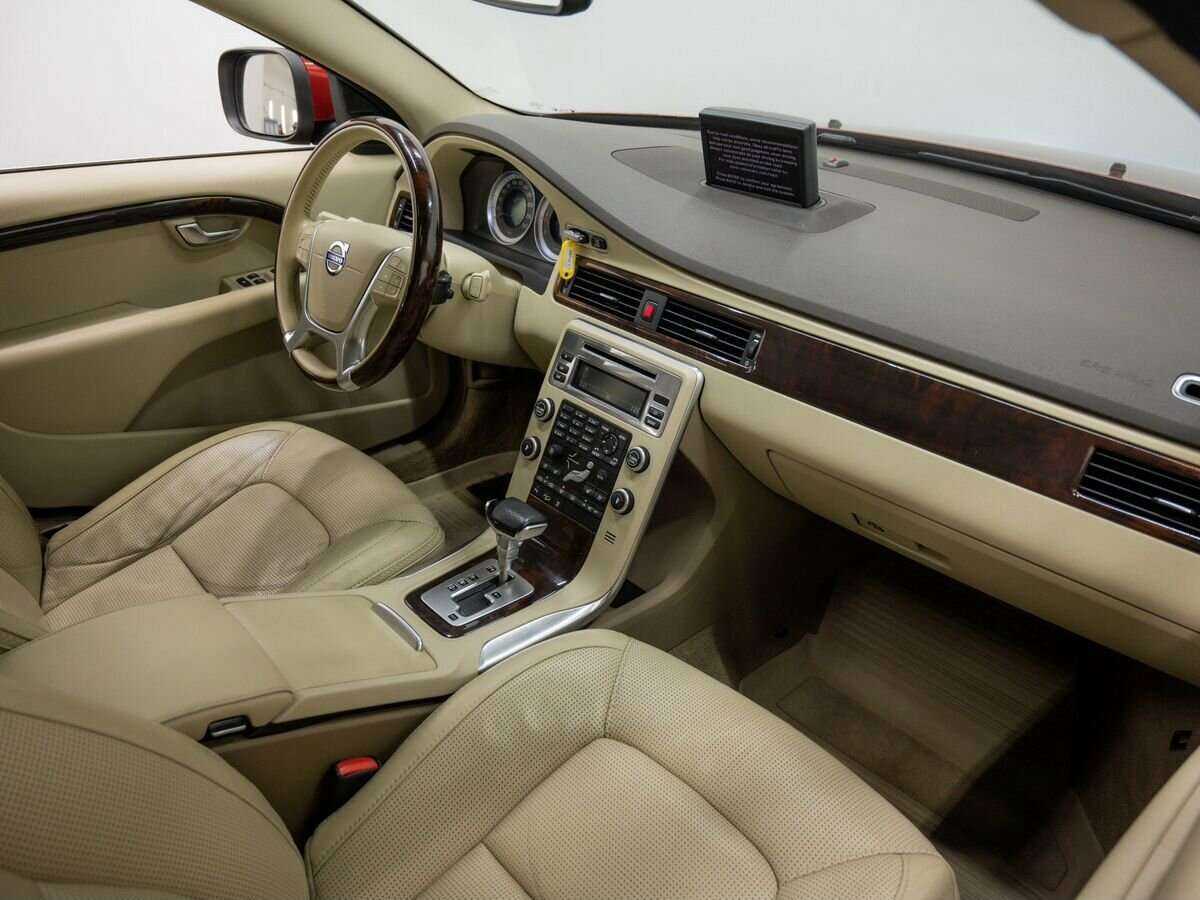 Volvo XC70, 2011 Фото №11