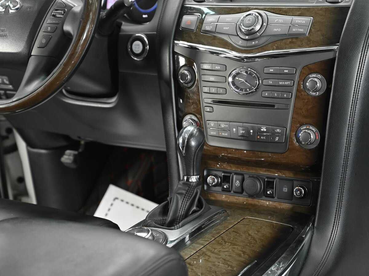 Infiniti QX80, 2013 Фото №11