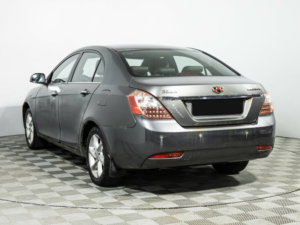 Geely Emgrand EC7, 2013 Фото №7