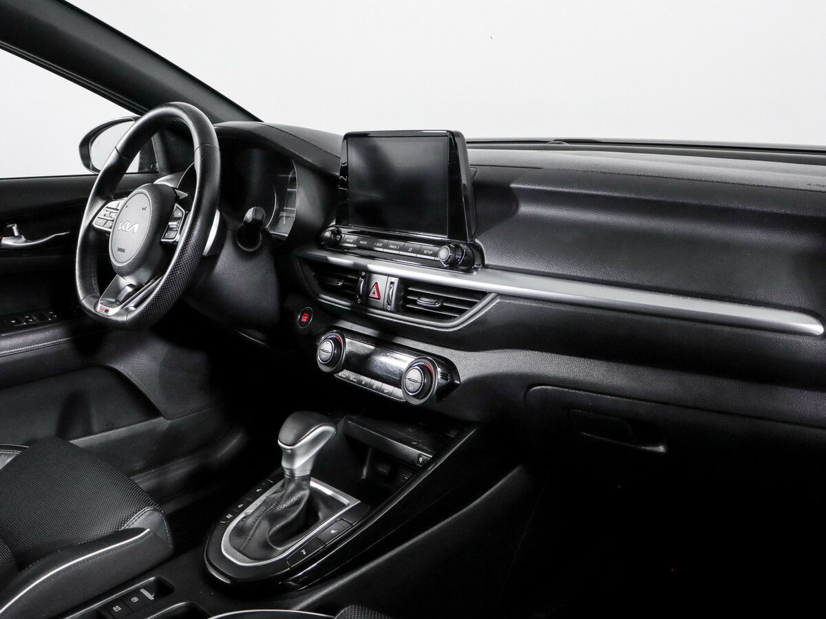 Kia Cerato IV Рестайлинг, 2022 Фото №7
