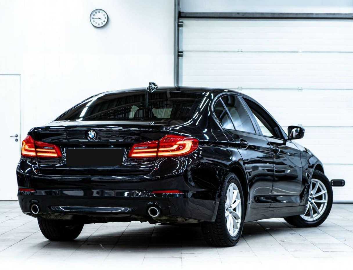 BMW 5 серии 520d, 2019 Фото №3