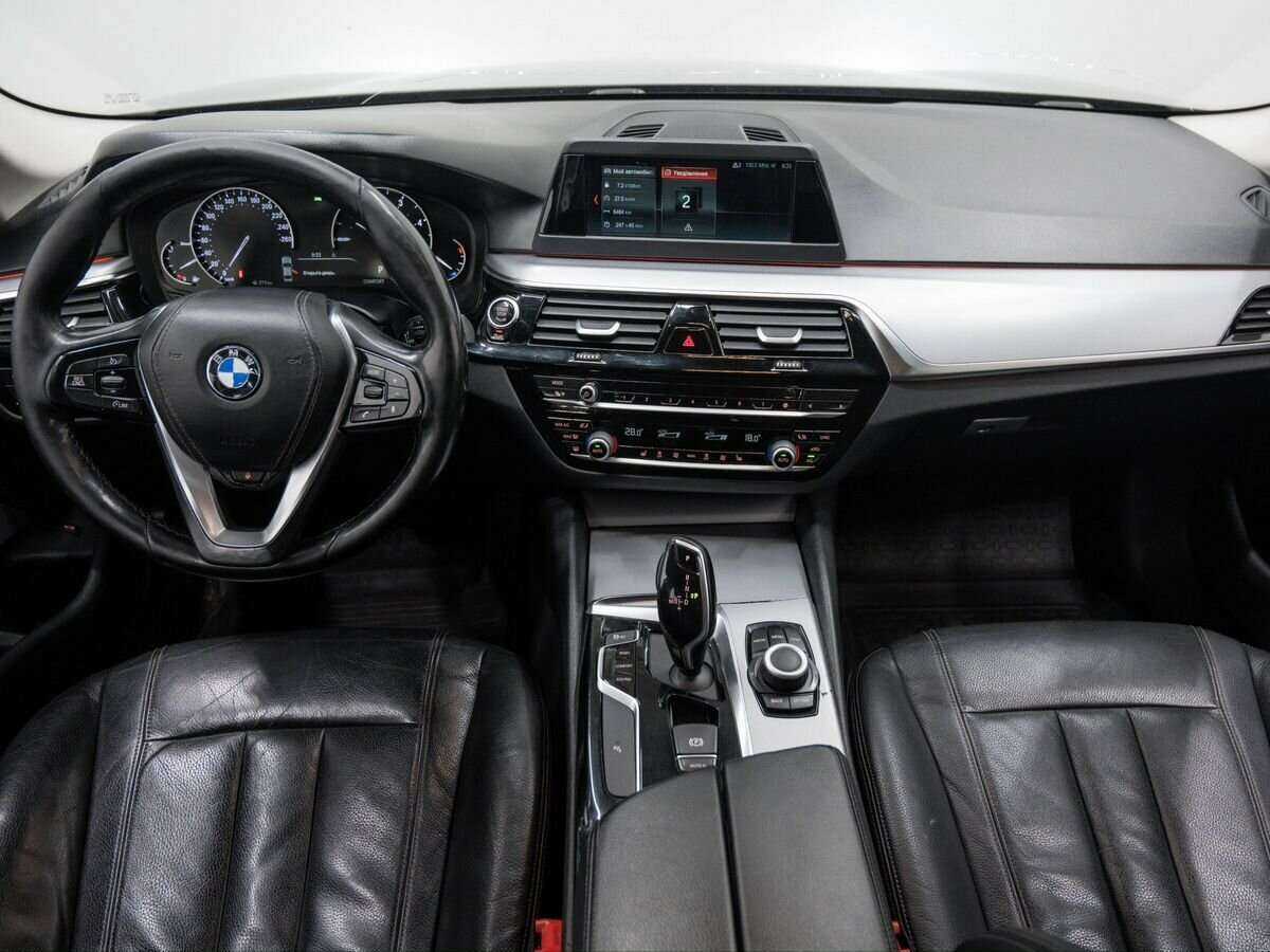 BMW 5 серии 520d, 2018 Фото №12
