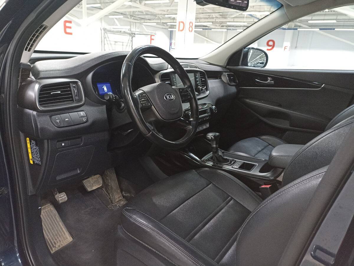 Kia Sorento 6-speed, 2019 Фото №16