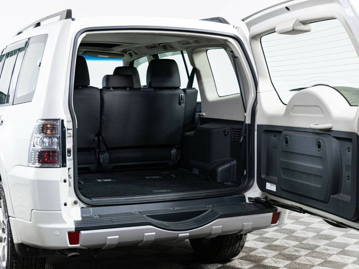 Mitsubishi Pajero, 2021 Фото №7