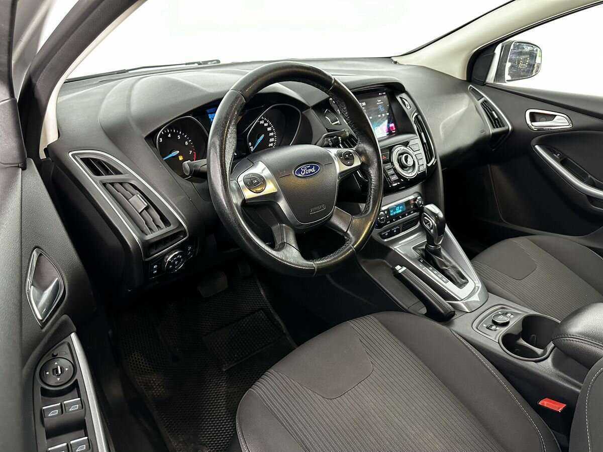 Ford Focus, 2012 Фото №7