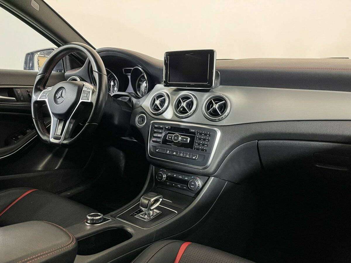 Mercedes-Benz GLA AMG 45 AMG, 2014 Фото №8