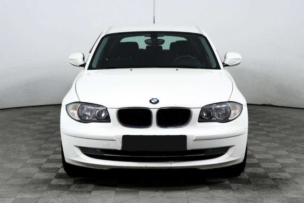 BMW 1 серии 116i, 2010 Фото №2