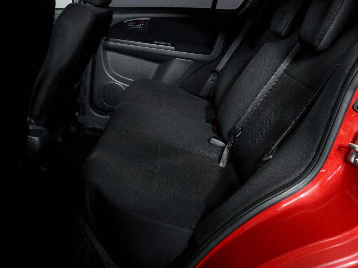 Suzuki SX4 I (Classic) Рестайлинг, 2010 Фото №8