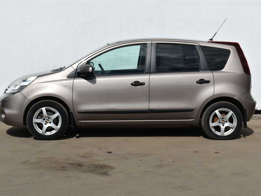Nissan Note, 2011 Фото №8
