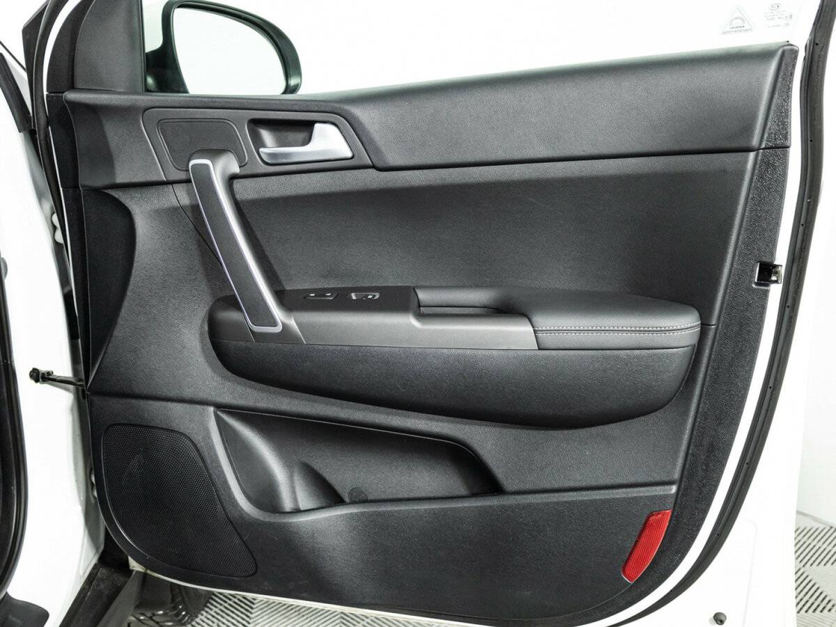 Kia Sportage IV Рестайлинг, 2021 Фото №27
