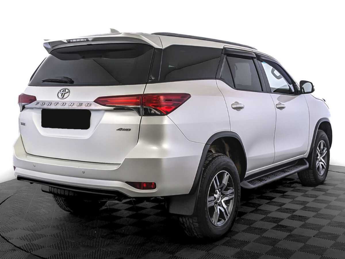 Toyota Fortuner, 2018 Фото №5