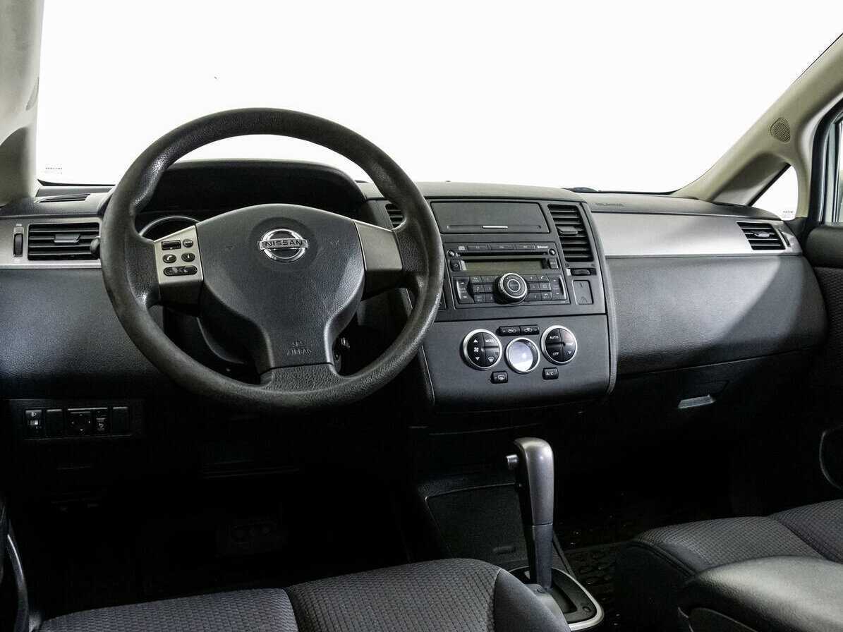 Nissan Tiida, 2008 Фото №12