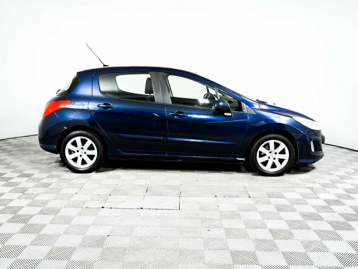 Peugeot 308, 2010 Фото №4