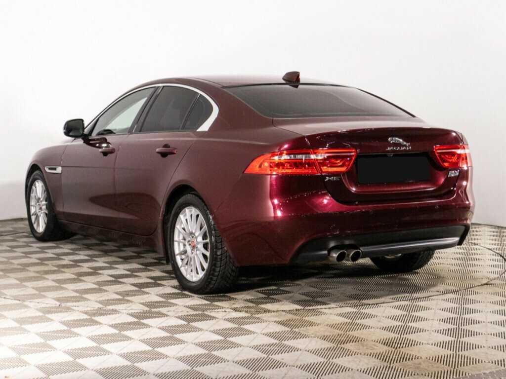 Jaguar XE, 2017 Фото №7