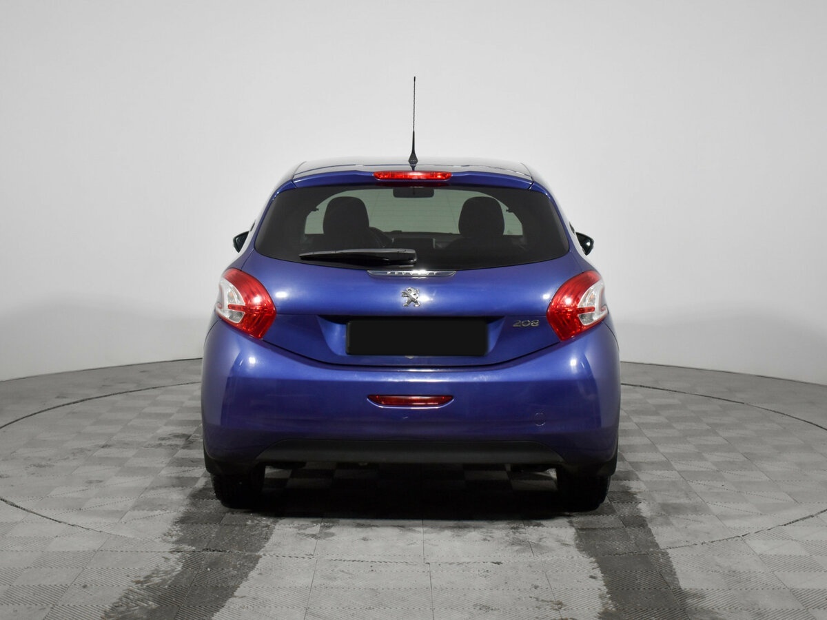 Peugeot 208 I, 2013 Фото №6