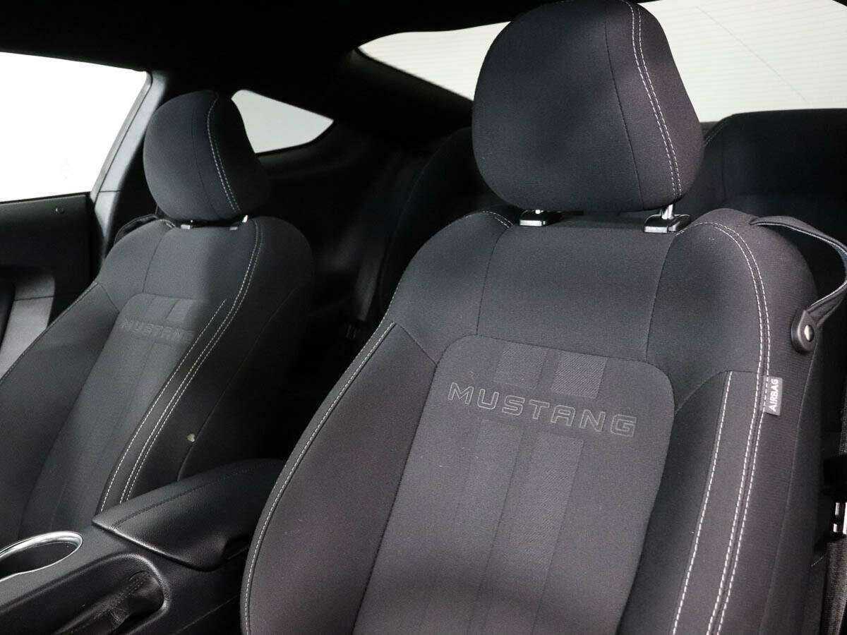 Ford Mustang, 2021 Фото №11