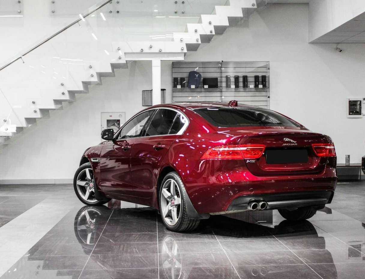 Jaguar XE, 2016 Фото №5
